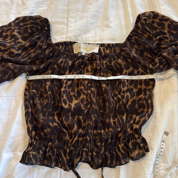 Jen's Pirate Booty Animal Print Top - Picture 6 of 8